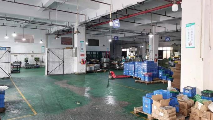 کارت اعتباری سی دی با حجم بالا 12 ورق A4 خرد کننده کاغذ تجاری با ظرفیت 25L CD228P 11